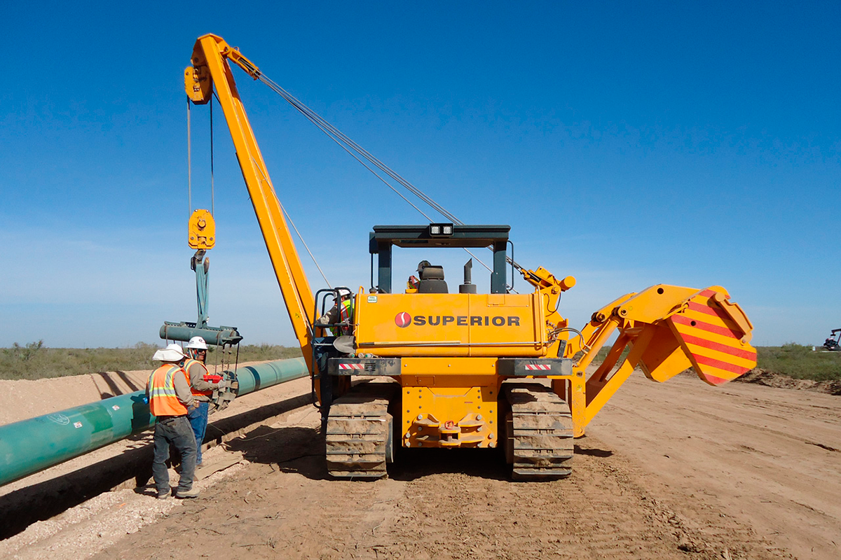 Sideboom de color amarillo
